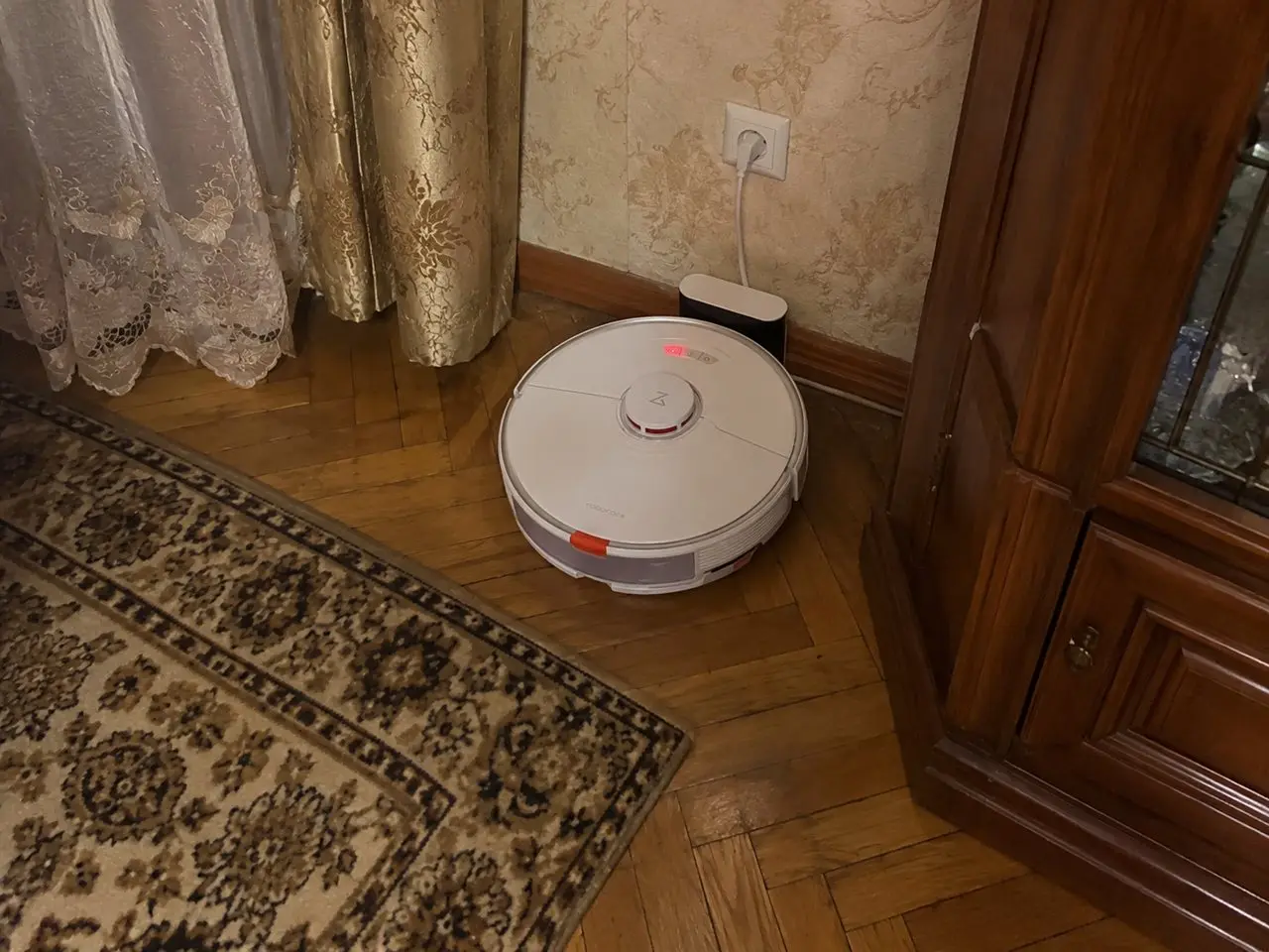 До ремонта: Не заряжается